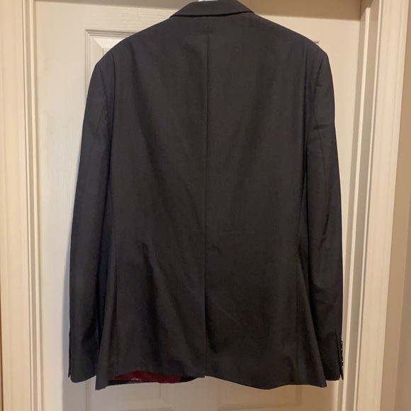 What a suit - Picture 2 of 4